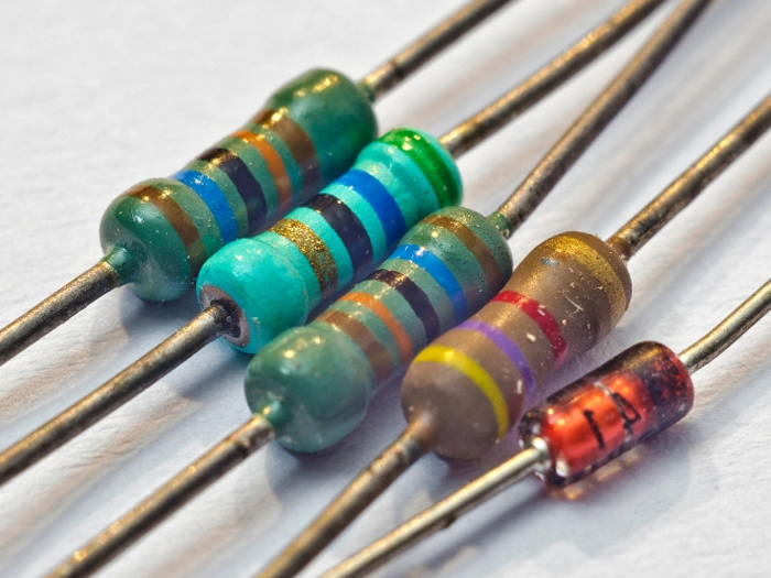 Cách đo điện trở sống hay chết bằng đồng hồ kim chính xác