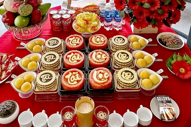 Chuẩn bị đồ cúng khai trương đầu năm gồm những gì?