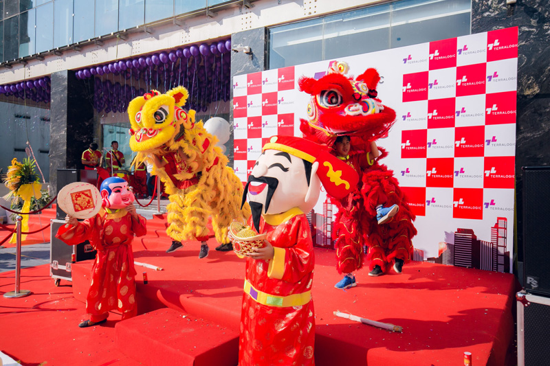 Cúng khai trương mùng 9 cần những gì để buôn bán hanh thông?