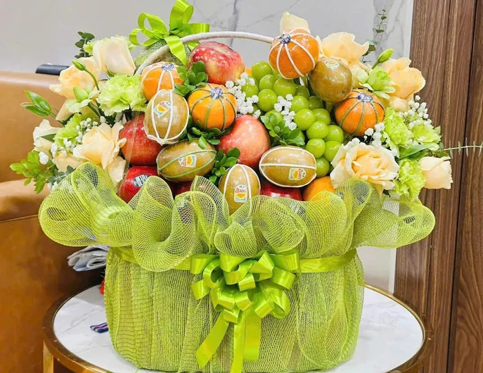 Giỏ trái cây khai trương phong thủy thu hút tài lộc